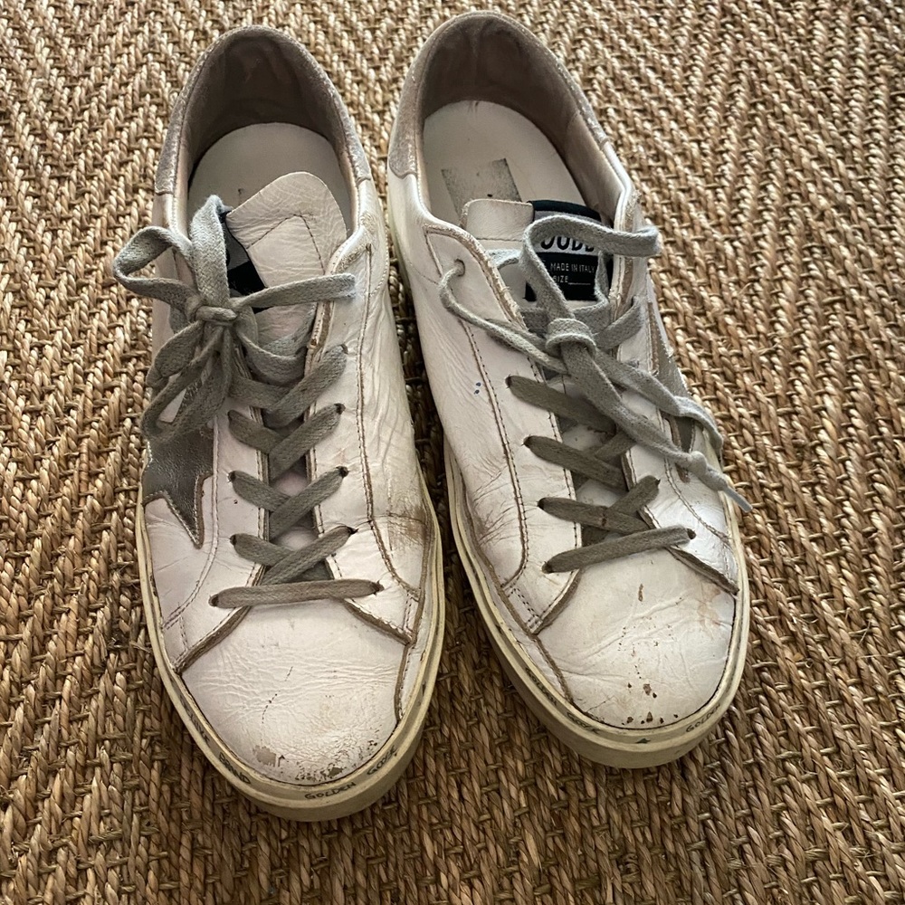 Golden goose / HI star
